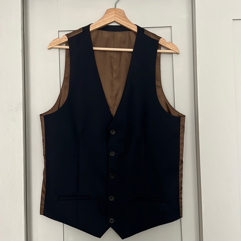 Men’s navy blue vest. Brand new. River Island London.
